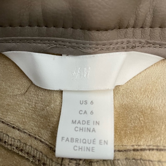 BEIGE LEATHER PANTS - Picture 2 of 3